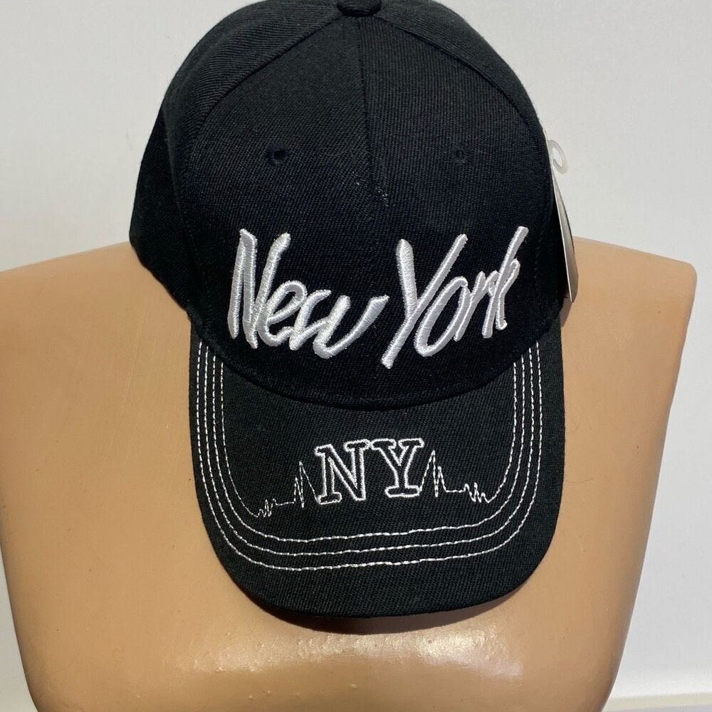 Tian Tian Men's Black Embroidered New York Six Panel Baseball Cap OS NWT
